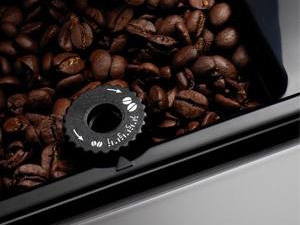 Delonghi ESAM3200S Maquina De Espresso Amoladora De Café Cónica Integrada