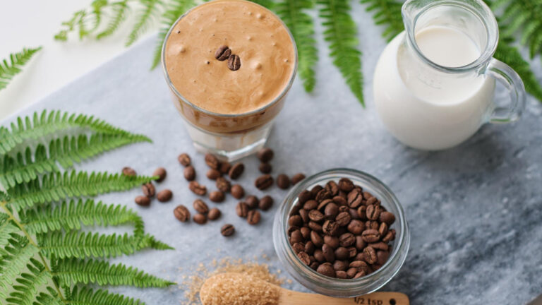 El Mundo Del Café Vegano Guía Definitiva Para Saber Si Es Vegano Y Recetas Que Te Encantarán