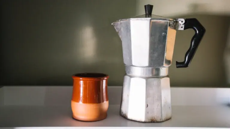 Resolviendo 10 Problemas Comunes De La Cafetera Italiana Guía Exhaustiva Para Amantes Del Café