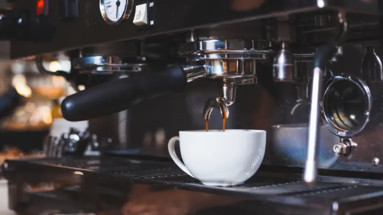 El Mundo Detrás De Cada Taza Cómo Funciona Una Máquina De Café Espresso
